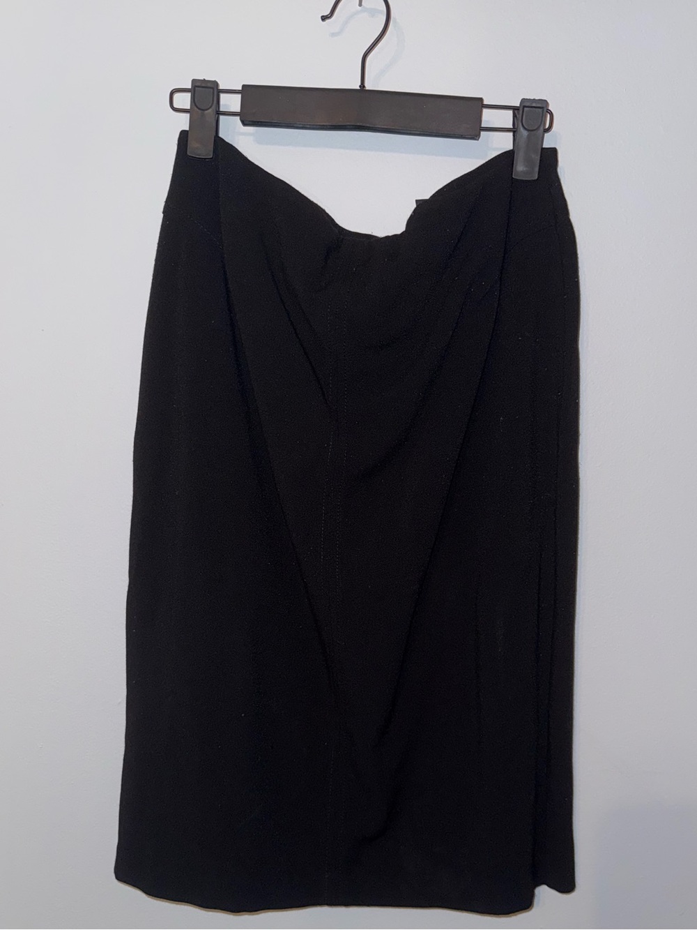 White House Black Market WHBM Black Pencil Skirt Size 6